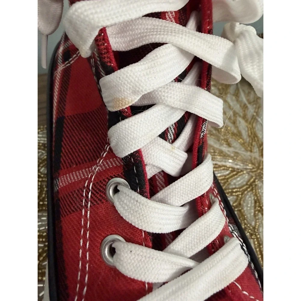 Platform High-Top Sneakers in Red Plaid - Unbranded